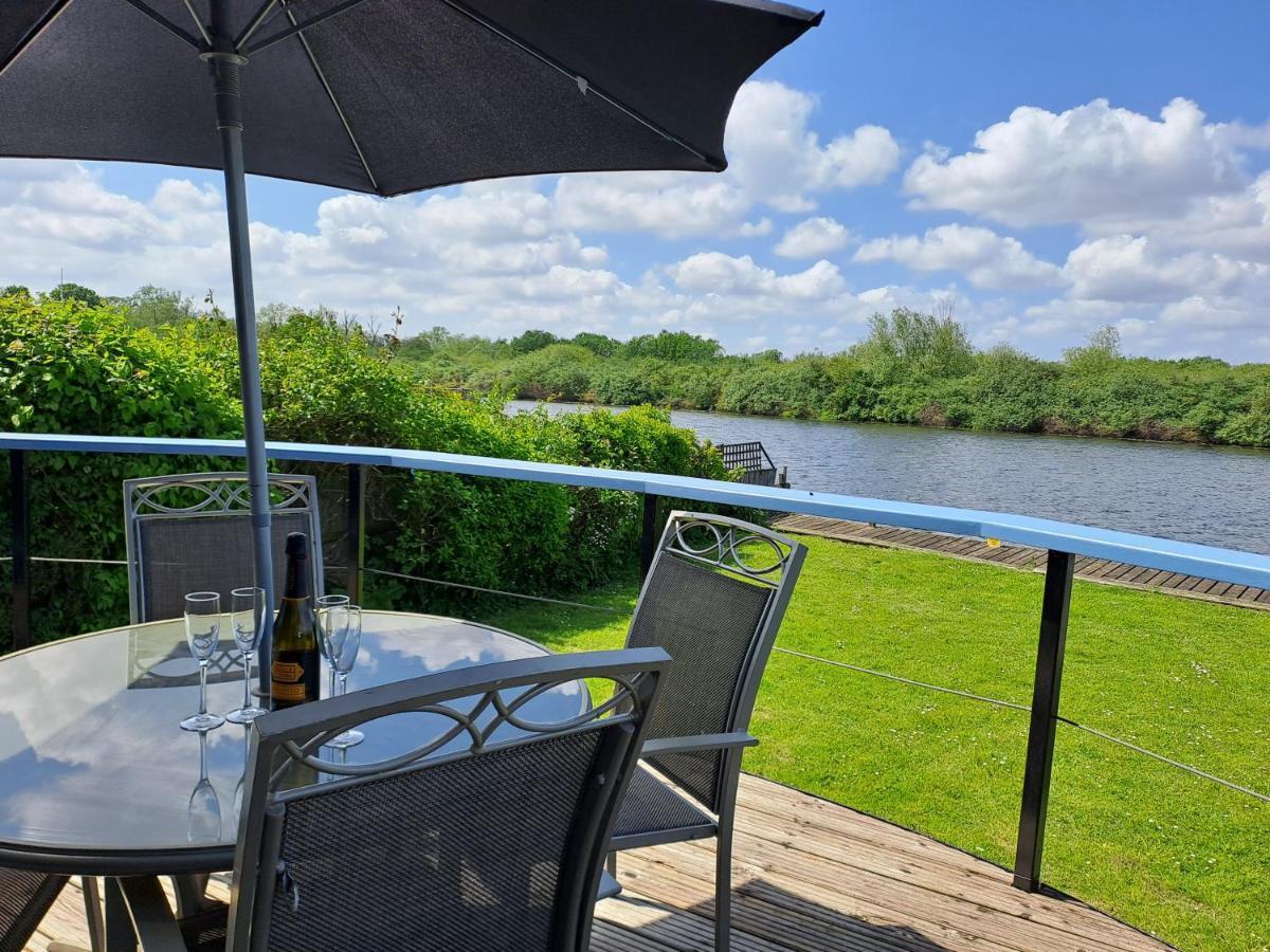 River View - Norfolk Broads Brundall Buitenkant foto